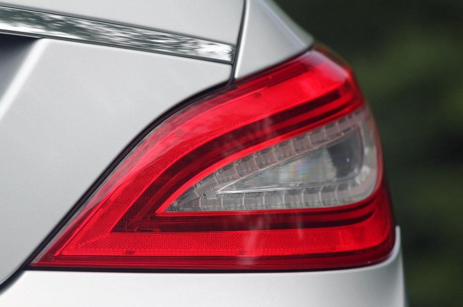  Mercedes-Benz CLS550 2012 года  (фото 70 из 121)